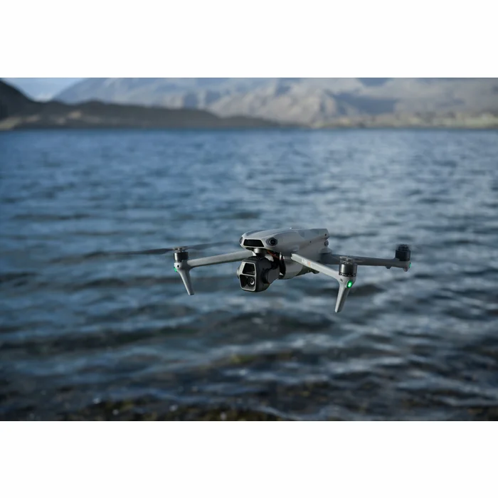 Droni DJI Air 3S Fly More Combo (DJI RC-N3)